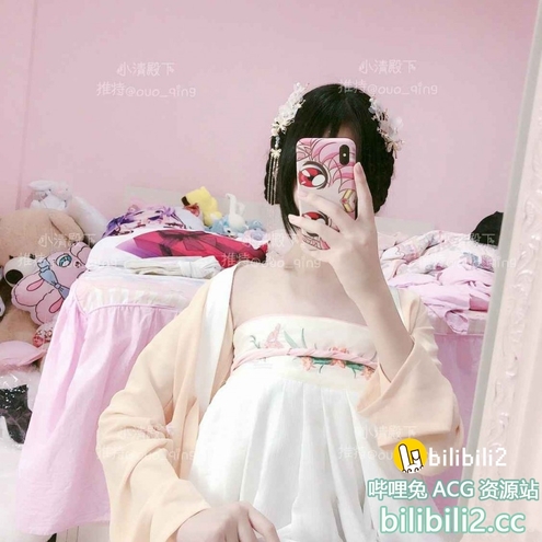 小清殿下 – 汉服2套合集 [68P+2V/334M]